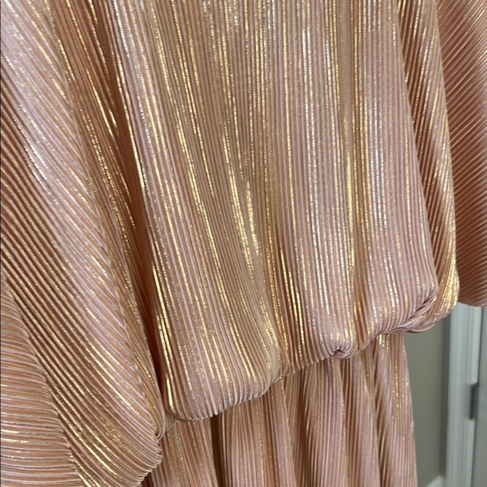 Elegant Pink Maxi Dress - Picture 4 of 7